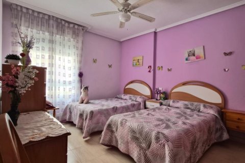 Dzīvoklis pārdošanā Torrevieja, Alicante, Spānijā 2 istabas, 75 m2 Nr. 194117 - attēls 14