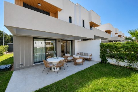 Villa à vendre à Puig De Ros, Mallorca, Espagne, 4 chambres, 174 m2 No. 180924 - photo 2