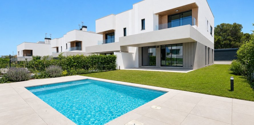 Villa à Puig De Ros, Mallorca, Espagne 4 chambres, 174 m2 No. 180925
