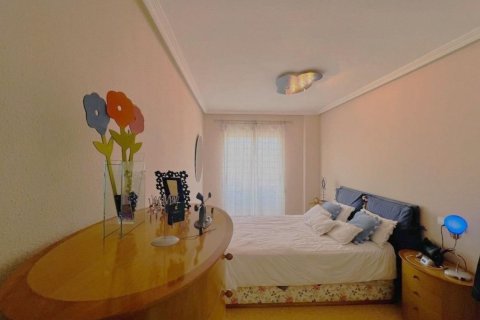 Apartment for sale in Dehesa De Campoamor, Alicante, Spain 3 bedrooms, 96 sq.m. No. 196737 - photo 2