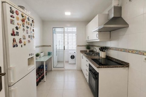 Apartment for sale in Dehesa De Campoamor, Alicante, Spain 3 bedrooms, 96 sq.m. No. 196737 - photo 8