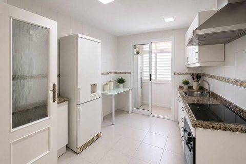 Apartment for sale in Dehesa De Campoamor, Alicante, Spain 3 bedrooms, 96 sq.m. No. 196737 - photo 9