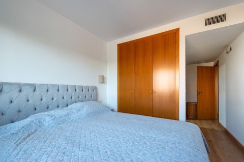 Apartment à vendre à Alicante, Espagne, 3 chambres, 100 m2 No. 196739 - photo 3