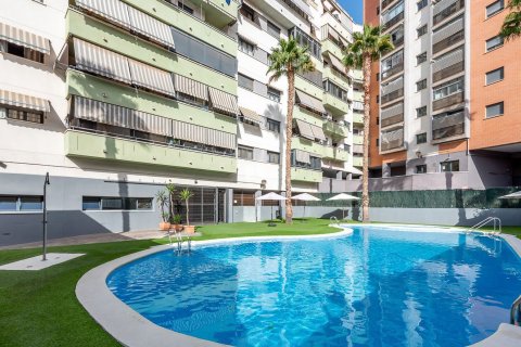 Apartment à vendre à Alicante, Espagne, 3 chambres, 100 m2 No. 196739 - photo 27