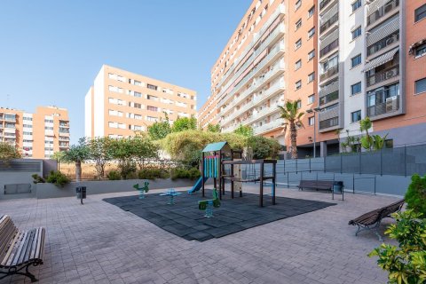 Apartment à vendre à Alicante, Espagne, 3 chambres, 100 m2 No. 196739 - photo 30