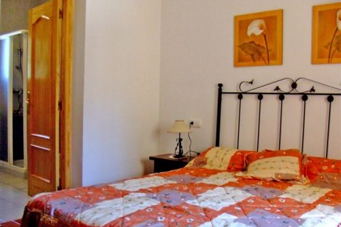 Villa zum Verkauf in Calpe, Alicante, Spanien 3 Schlafzimmer, 90 m2 Nr. 196741 - Foto 8