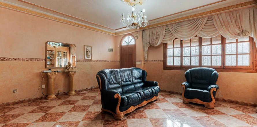 Villa à Alicante, Espagne 3 chambres, 199 m2 No. 196736