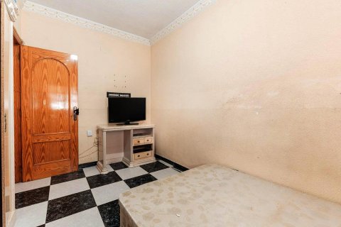 Villa à vendre à Alicante, Espagne, 3 chambres, 199 m2 No. 196736 - photo 13