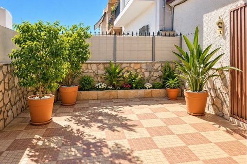 Villa i Alicante, Spanien 3 sovrum, 110 kvm. Nr. 196738