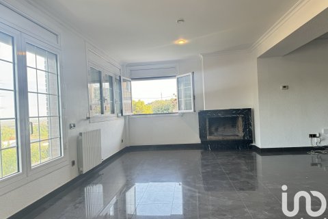 Dom w Sant Boi de Llobregat, Barcelona, Hiszpania 4 sypialnie, 270 mkw. nr 153841 – zdjęcie 24