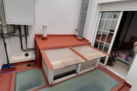 House for sale Cullera, Valencia, Spain 6 bedrooms, 540 sq.m. No. 116913 - photo 12