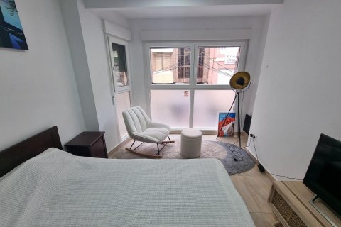 Apartment for sale Torrevieja, Alicante, Spain 4 bedrooms, 120 sq.m. No. 116919 - photo 10