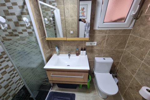Apartment for sale Torrevieja, Alicante, Spain 4 bedrooms, 120 sq.m. No. 116919 - photo 26