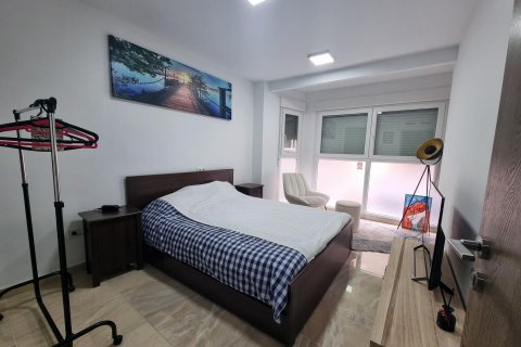 Apartment for sale Torrevieja, Alicante, Spain 4 bedrooms, 120 sq.m. No. 116919 - photo 9