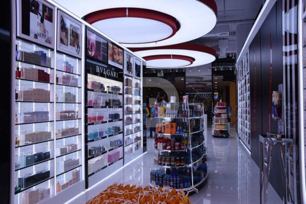 Retail store in Spain 1196 sq.m. No. 151953