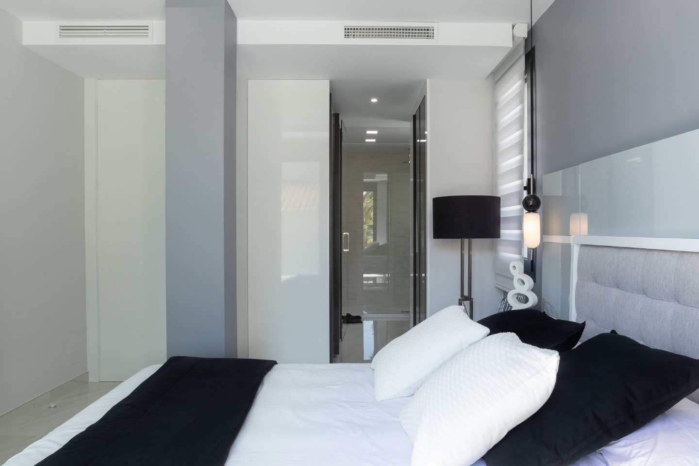 Villa i La Zenia, Alicante, Spanien 4 sovrum, 300 kvm. Nr. 80862