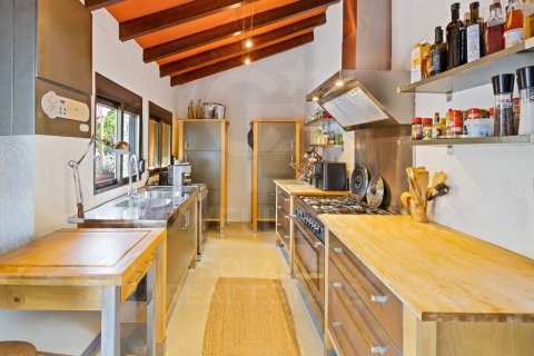 House for sale in Javea, Alicante, Spain 4 bedrooms, 346 sq.m. No. 157076 - photo 13