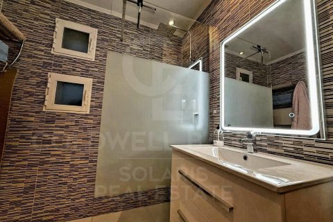 Dom w La Nucia, Alicante, Hiszpania 3 sypialnie, 205 mkw. nr 157081 – zdjęcie 16