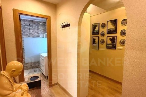 Dom w La Nucia, Alicante, Hiszpania 3 sypialnie, 205 mkw. nr 157081 – zdjęcie 10