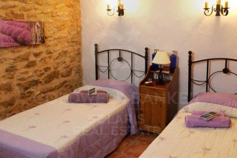 House for sale in Benissa, Alicante, Spain 8 bedrooms, 607 sq.m. No. 157079 - photo 10