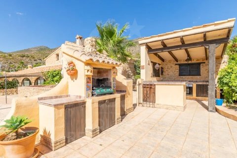 House for sale in Benissa, Alicante, Spain 8 bedrooms, 607 sq.m. No. 157079 - photo 17
