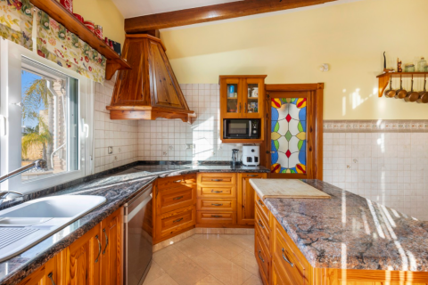 Продажа виллы в Торревьеха, Аликанте, Испания 5 спален, 407м2 №145421 - фото 26