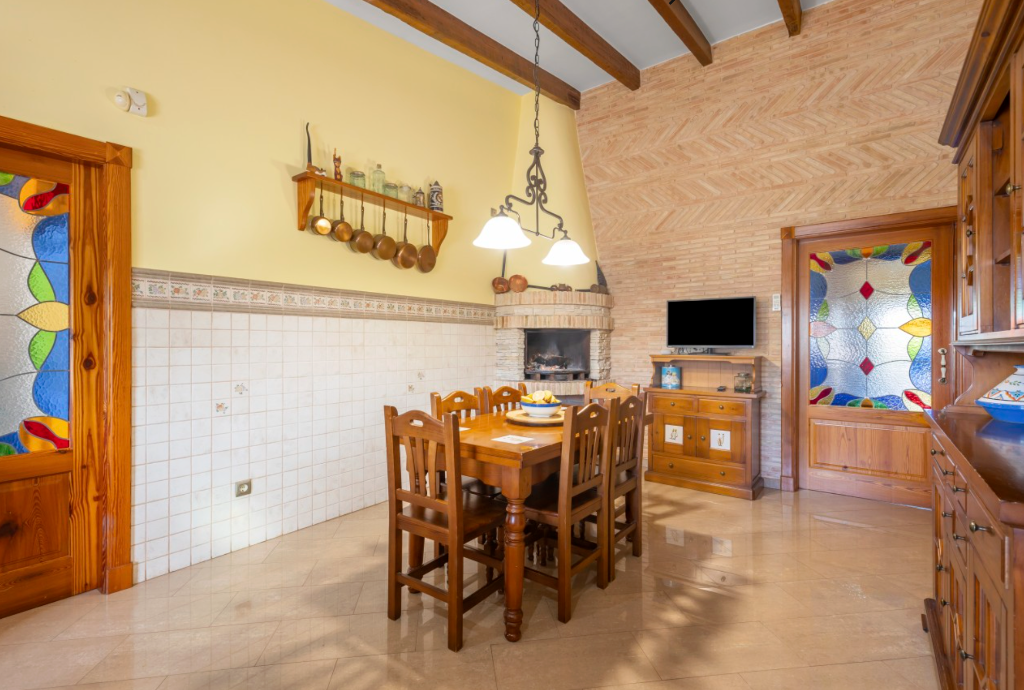 Villa in Torrevieja, Alicante, Spain 5 bedrooms, 407 sq.m. No. 145421