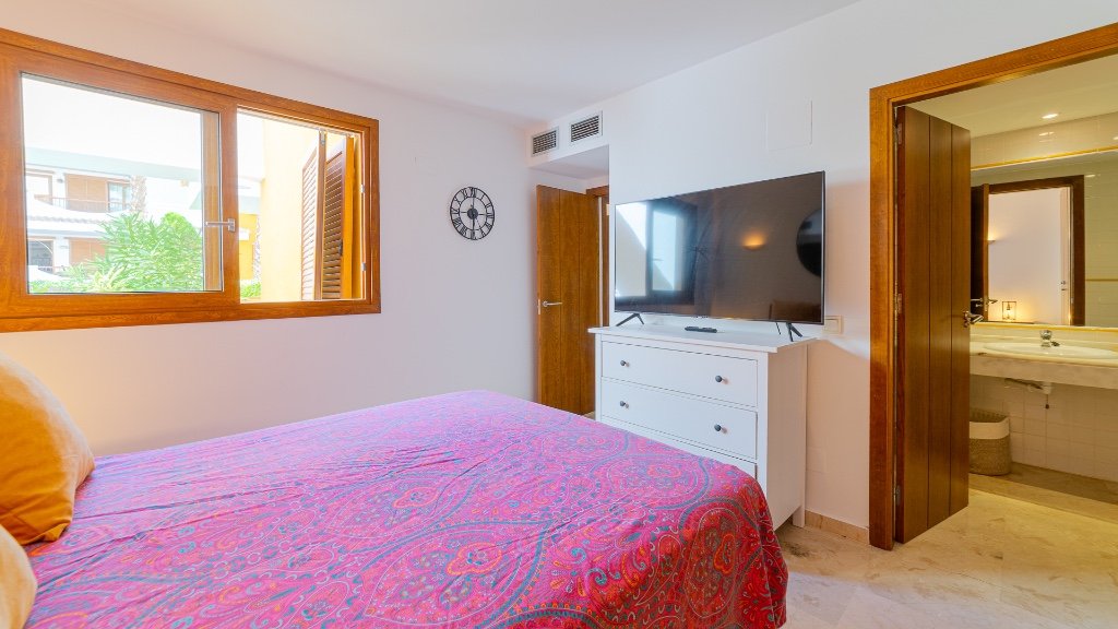Huoneisto Punta Prima, Alicante, Espanja 2 makuuhuonetta, 84 m2 No. 145425