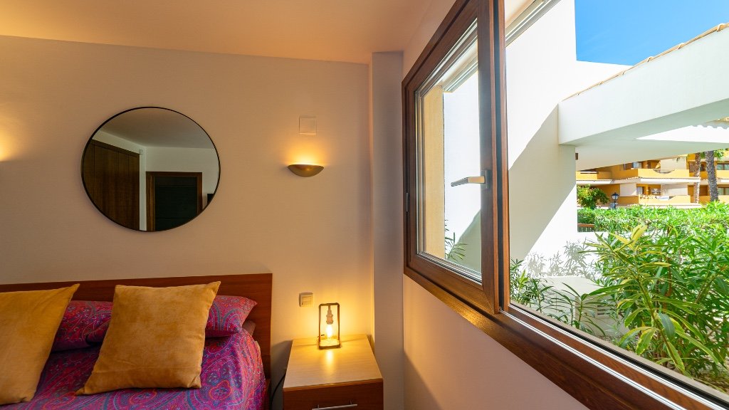Huoneisto Punta Prima, Alicante, Espanja 2 makuuhuonetta, 84 m2 No. 145425