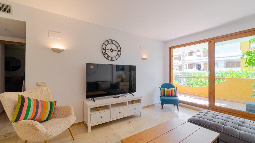 Huoneisto Punta Prima, Alicante, Espanja 2 makuuhuonetta, 84 m2 No. 145425