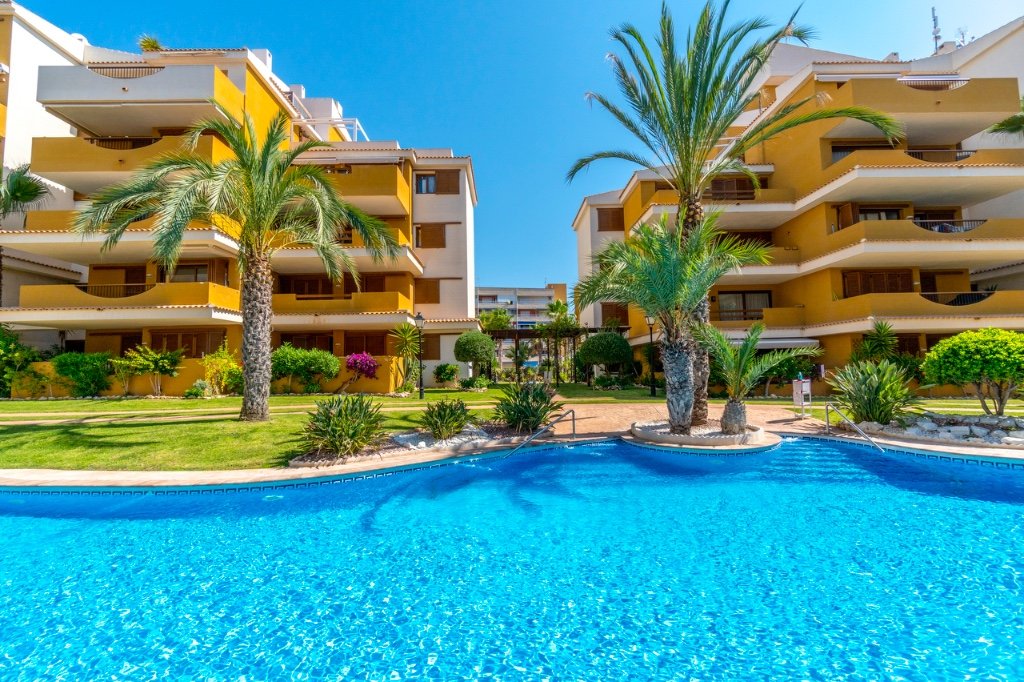 Huoneisto Punta Prima, Alicante, Espanja 2 makuuhuonetta, 84 m2 No. 145425