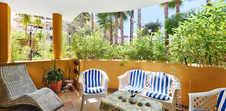 Apartamento en Punta Prima, Alicante, España 1 dormitorio,  No. 145422