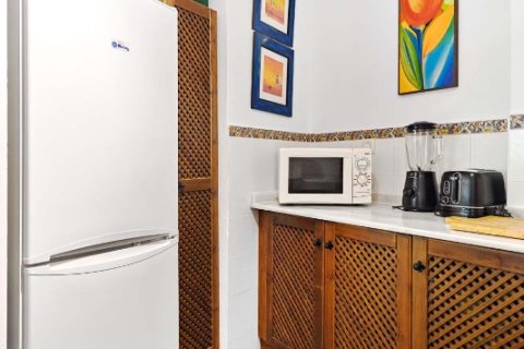 Apartamento en venta en Punta Prima, Alicante, España 1 dormitorio,  No. 145422 - foto 8