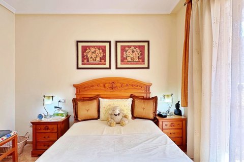 Tvåvåningslägenhet till salu i Villamartin, Alicante, Spanien 3 sovrum, 98 kvm. Nr. 143225 - foto 27