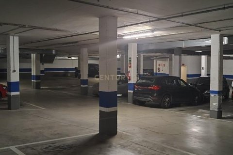 Autotallit myytävänä Vilafranca Del Penedes, Barcelona, Espanja , 25 m2 No. 186528 - kuva 4