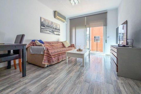 Apartment in Premia De Dalt, Barcelona, Spain 4 bedrooms, 84 sq.m. No. 166888