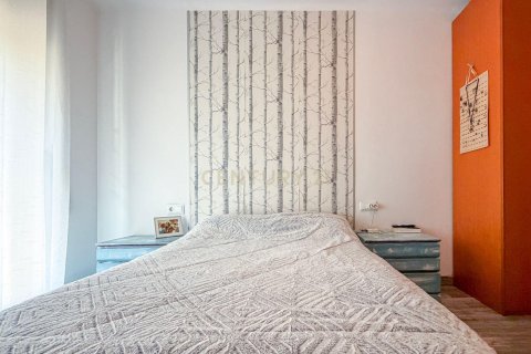 Apartment for sale in Premia De Dalt, Barcelona, Spain 4 bedrooms, 84 sq.m. No. 166888 - photo 16