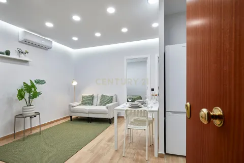 Dzīvoklis pārdošanā Barcelona, Spānijā 2 istabas, 50 m2 Nr. 166885 - attēls 2