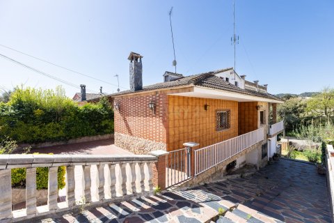 House in Fogars de la Selva, Barcelona, Spanien 8 Schlafzimmer, 249 m2 Nr. 166889