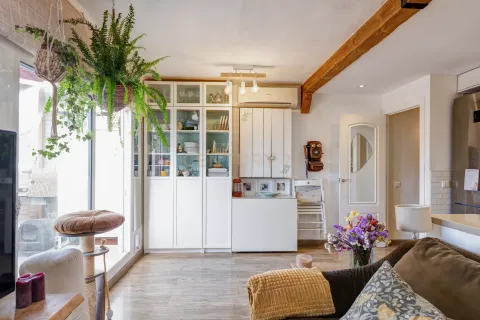 Wohnung zum Verkauf in Barcelona, Spanien 2 Schlafzimmer, 66 m2 Nr. 166886 - Foto 6