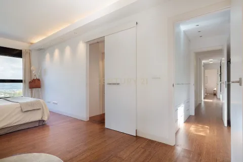 Сasa en venta en Sant Cugat del Vallès, Barcelona, España 4 dormitorios, 435 m2 No. 166891 - foto 28