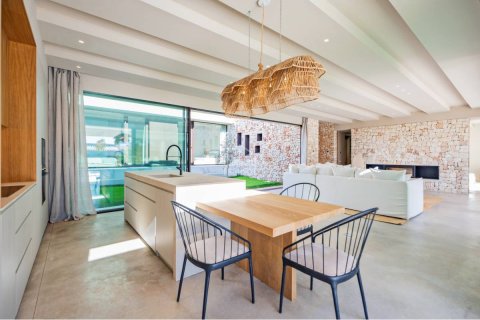 Villa for sale in Mahon, Menorca, Spain 4 bedrooms, 468 sq.m. No. 149411 - photo 9