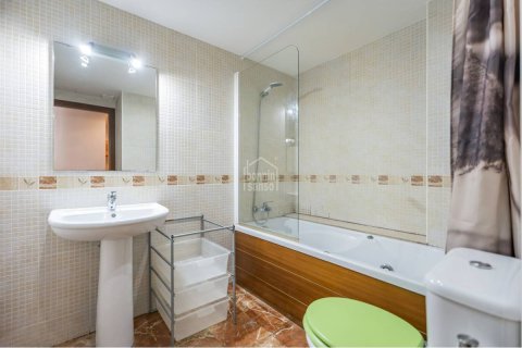 Apartment for sale in Ciutadella De Menorca, Menorca, Spain 3 bedrooms, 87 sq.m. No. 149410 - photo 11