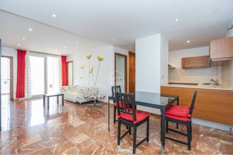 Apartment for sale in Ciutadella De Menorca, Menorca, Spain 3 bedrooms, 87 sq.m. No. 149410 - photo 3