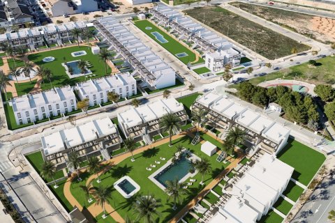 Apartamento en venta en Pilar de la Horadada, Alicante, España 2 dormitorios,  No. 143727 - foto 3