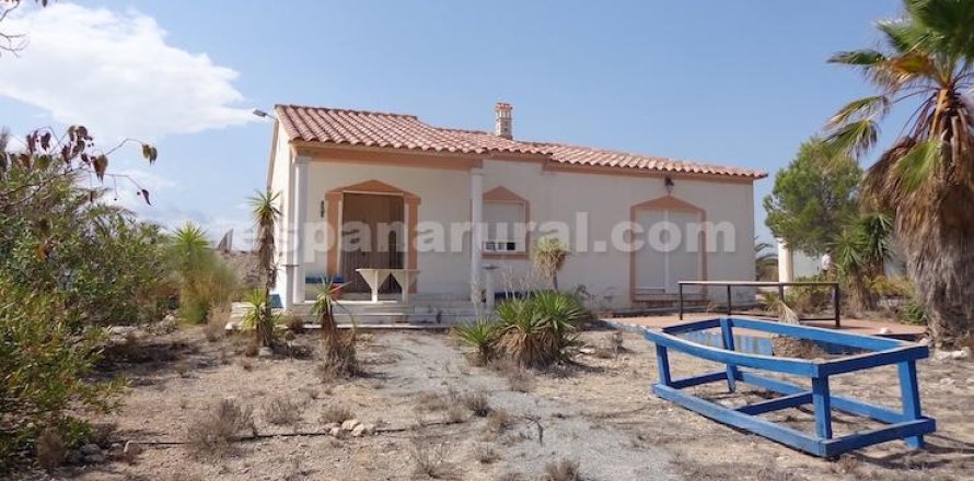Casa a Urracal, Almeria, Spagna 3 camere da letto, 200 mq. N° 184033