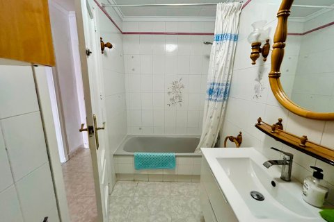 Dzīvoklis pārdošanā Torrevieja, Alicante, Spānijā 3 istabas, 120 m2 Nr. 196426 - attēls 11