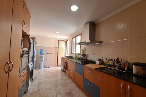 Lägenhet till salu Valencia, Spanien 5 sovrum, 160 kvm. Nr. 133423 - foto 18