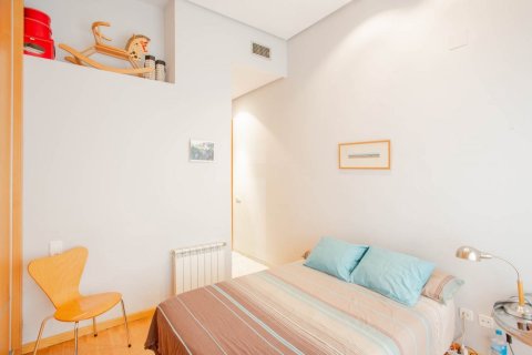 Lägenhet till salu Valencia, Spanien 3 sovrum, 131 kvm. Nr. 133424 - foto 16