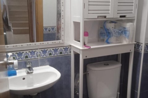 Duplex for sale Valencia, Spain 4 bedrooms, 120 sq.m. No. 133420 - photo 11